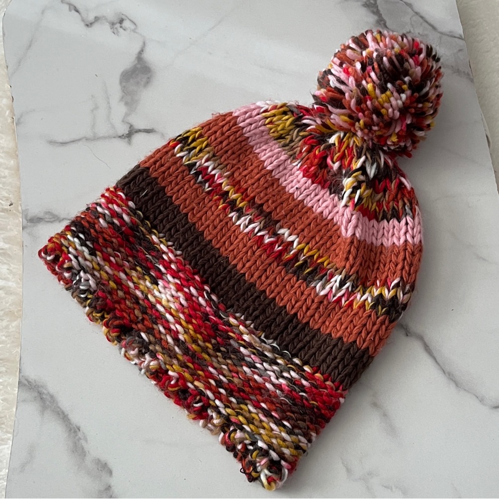 D&Y Pom Winter Beanie